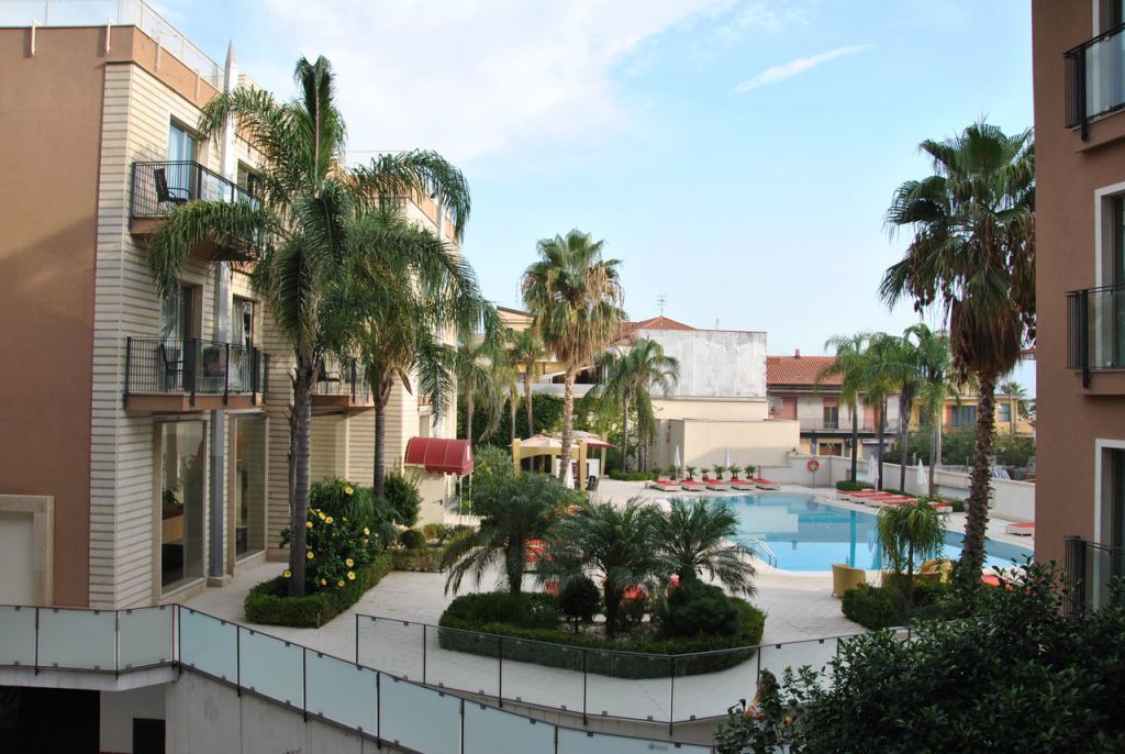 Grand Hotel Yachting Palace Riposto ภายนอก รูปภาพ